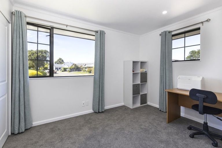 Photo of property in 14 Springswood Grove, Springlands, Blenheim, 7201