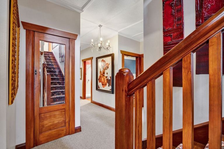 Photo of property in 192a Mangorei Road, Merrilands, New Plymouth, 4312
