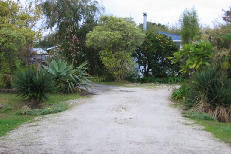 Photo of property in 18 Point Wells Road, Point Wells, Warkworth, 0986