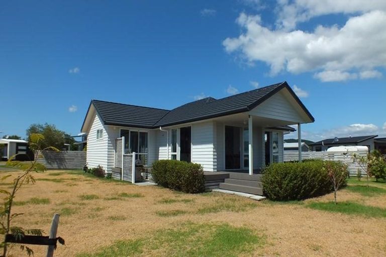 Photo of property in 119 Karo Drive, Matarangi, Whitianga, 3592