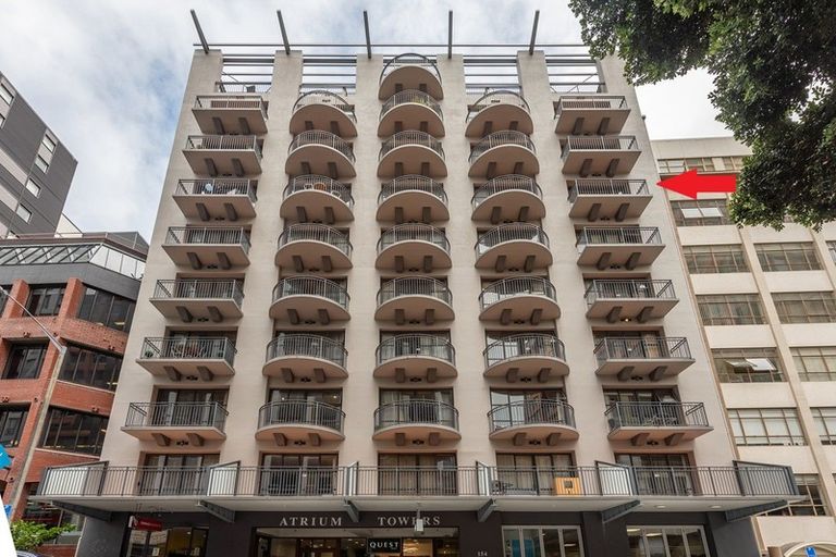 Photo of property in Atrium Towers, 6a/154 The Terrace, Wellington Central, Wellington, 6011