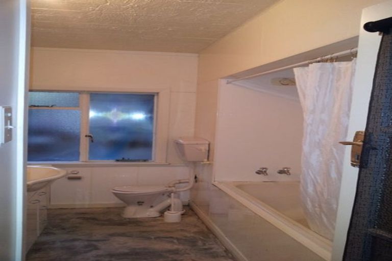 Photo of property in 28 Smith Street, Dunedin Central, Dunedin, 9016