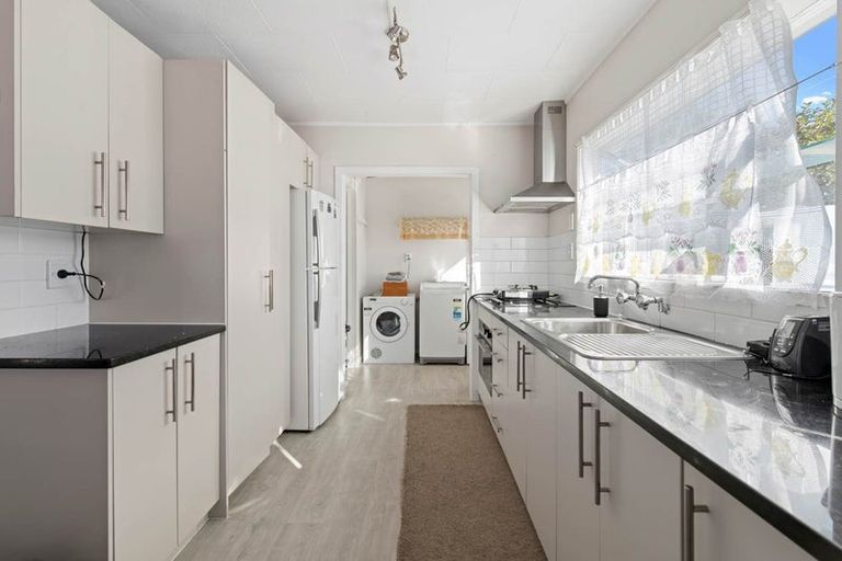 Photo of property in 78 Burundi Avenue, Clendon Park, Auckland, 2103