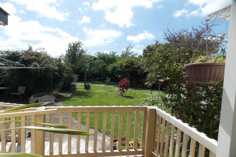 Photo of property in 25 Rewa Street, Takaro, Palmerston North, 4412