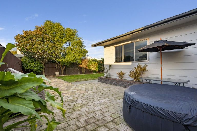 Photo of property in 14 Konini Crescent, Pirimai, Napier, 4112