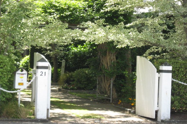 Photo of property in 21 Truro Street, Sumner, Christchurch, 8081