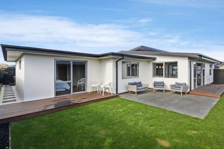 Photo of property in 3 Tussle Grove, Halswell, Christchurch, 8025