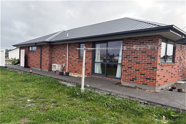 Photo of property in 37 Kingsdowne Drive, West Melton, 7618