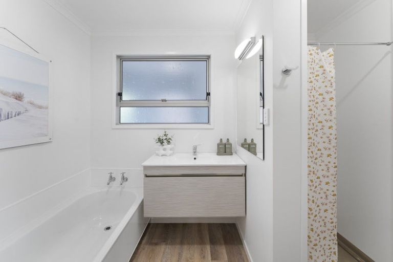 Photo of property in 24 Exeter Street, Stoke, Nelson, 7011