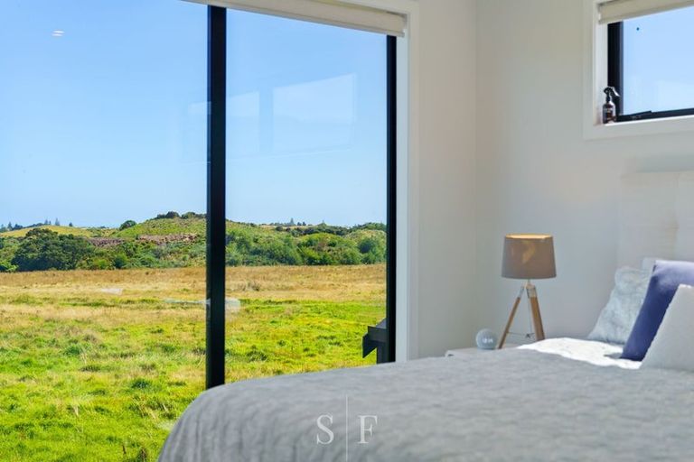 Photo of property in 48 Anderson Park Drive, Waikanae, 5036