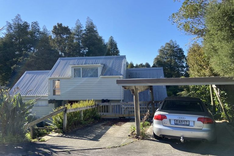 Photo of property in 33 Reynolds Place, Torbay, Auckland, 0630