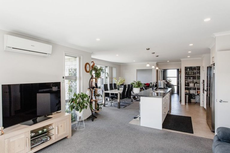 Photo of property in 53 Omega Place, Coastlands, Whakatane, 3120