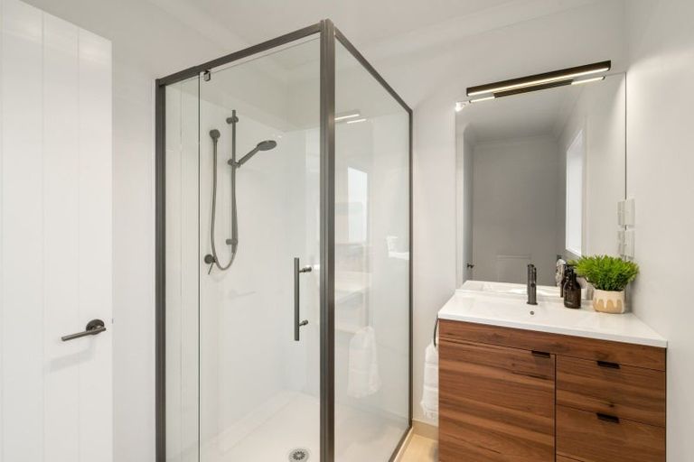 Photo of property in 77 Kahira Crescent, Papamoa Beach, Papamoa, 3118