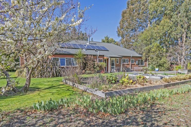 Photo of property in 128 Garrymere Road, Okuku, Rangiora, 7473