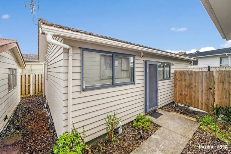 Photo of property in 39 Casuarina Road, Half Moon Bay, Auckland, 2012