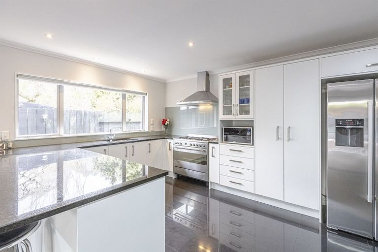 Photo of property in 7a Awatea Terrace, Hokowhitu, Palmerston North, 4410