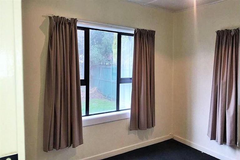 Photo of property in 23 Smiths Avenue, Papakura, 2110