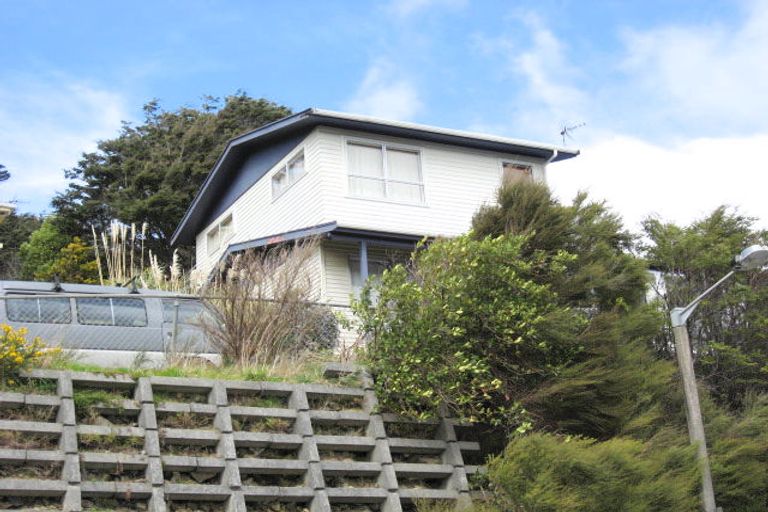 Photo of property in 44 Wright Street, Wainuiomata, Lower Hutt, 5014