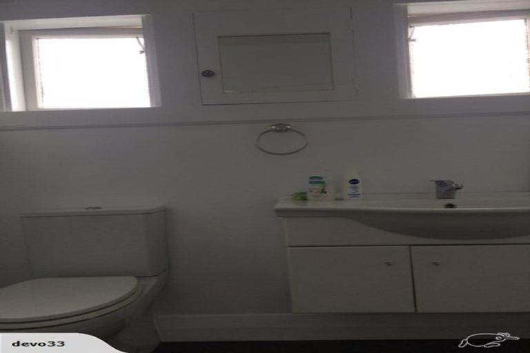 Photo of property in 222 Riccarton Road, Riccarton, Christchurch, 8041