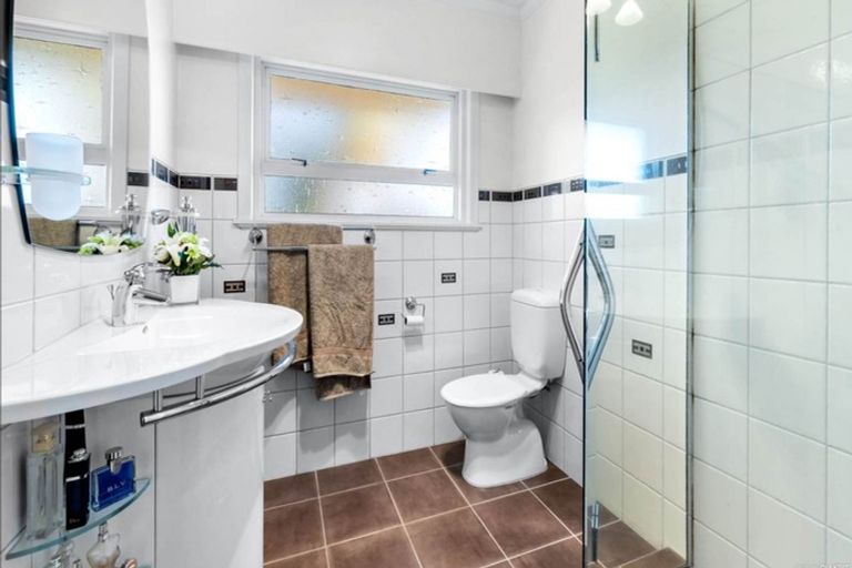 Photo of property in 46-48 Red Road, Red Hill, Papakura, 2110