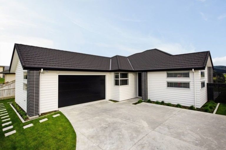 Photo of property in 162 Pacific Drive, Fitzherbert, Palmerston North, 4410