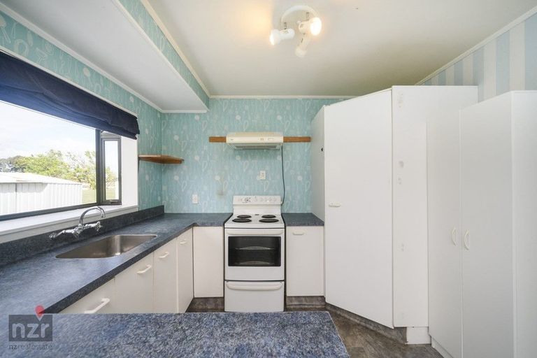 Photo of property in 146 Hillcrest Drive, Kelvin Grove, Palmerston North, 4414