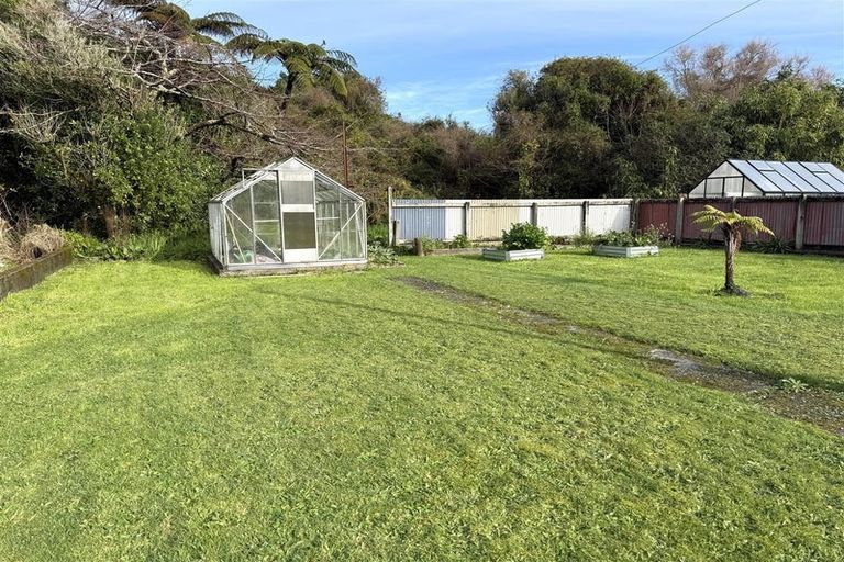 Photo of property in 110 Marsden Road, Greymouth, 7805