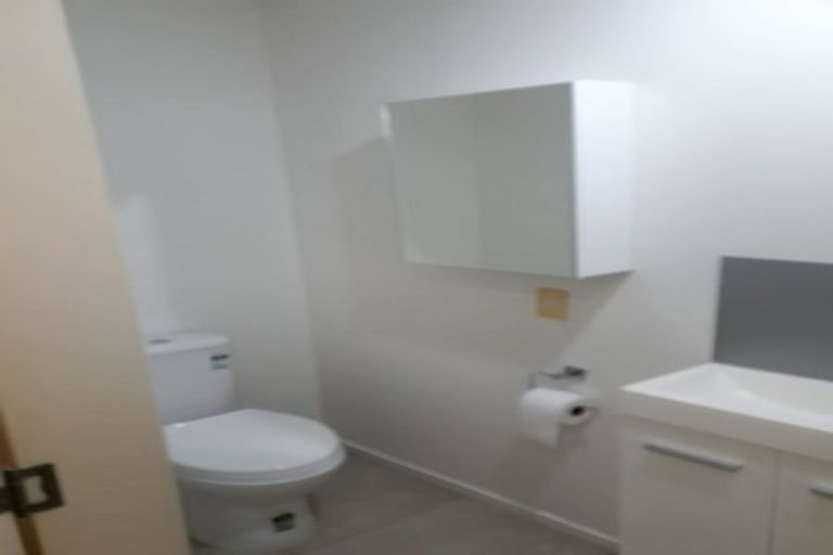 Photo of property in 7b/66 Mount Eden Road, Mount Eden, Auckland, 1024