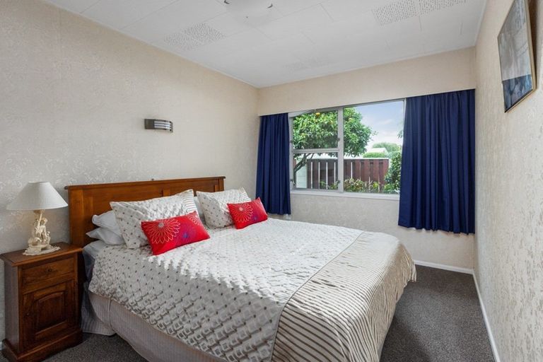 Photo of property in 610 Ballantyne Street, Frimley, Hastings, 4120