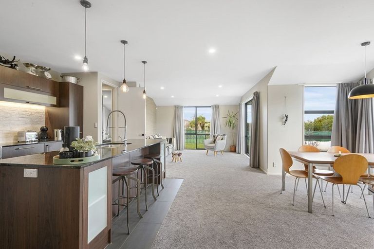 Photo of property in 9 Ambrosia Lane, Aidanfield, Christchurch, 8025