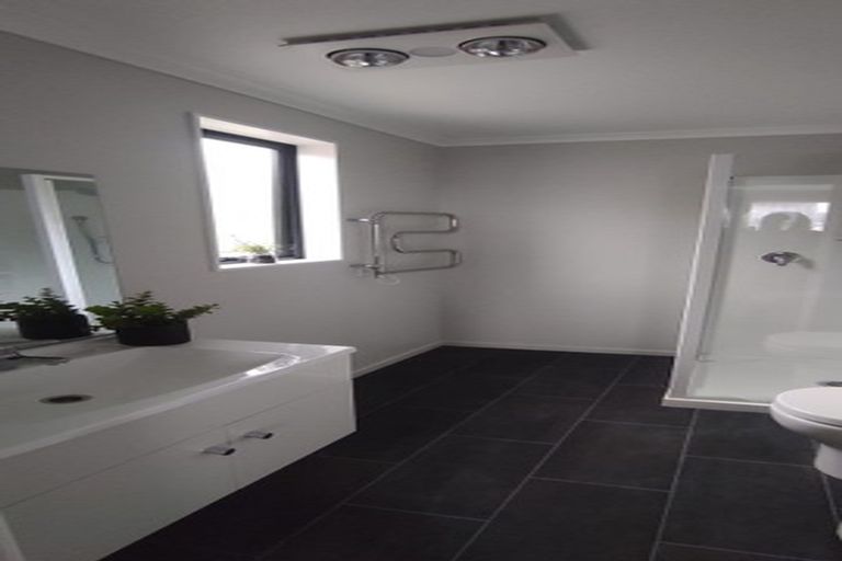 Photo of property in 54 Hillside Road, Mount Wellington, Auckland, 1062