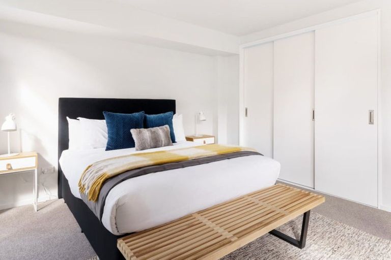 Photo of property in 2/22 Peterborough Street, Christchurch Central, Christchurch, 8013