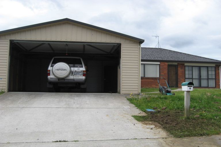 Photo of property in 12 Fareti Place, Mangere, Auckland, 2022