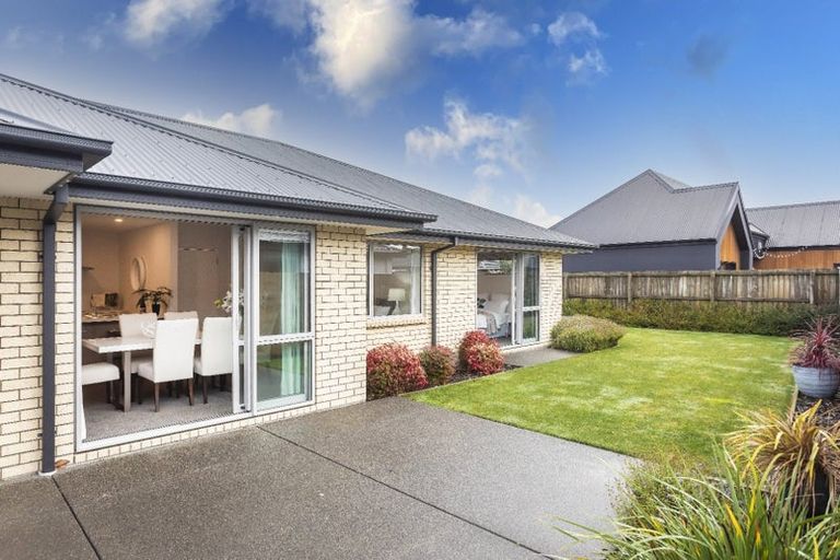 Photo of property in 20 Brooklands Street, Burwood, Christchurch, 8083
