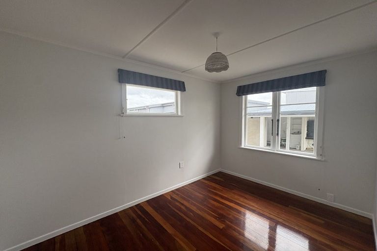 Photo of property in 6 Beaumont Lane, Havelock North, 4130