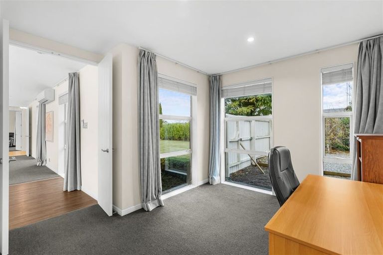 Photo of property in 23 Rossington Drive, West Melton, 7618