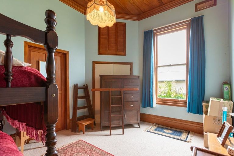 Photo of property in 36 Swinburn Street, Dannevirke, 4930