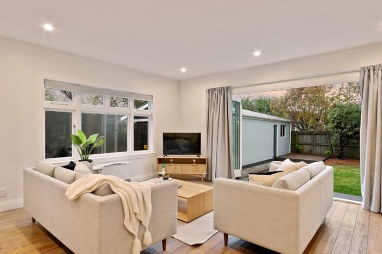 Photo of property in 12 Westminster Street, St Albans, Christchurch, 8014