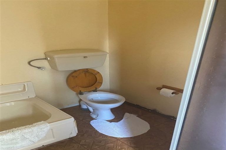 Photo of property in 140 Studholme Street, Morrinsville, 3300