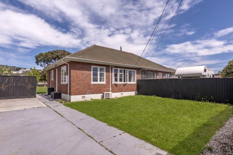 Photo of property in 92 Marshall Street, Woolston, Christchurch, 8023