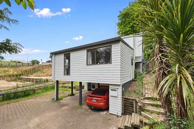 Photo of property in 57 Hillcrest Road, Hillcrest, Hamilton, 3216