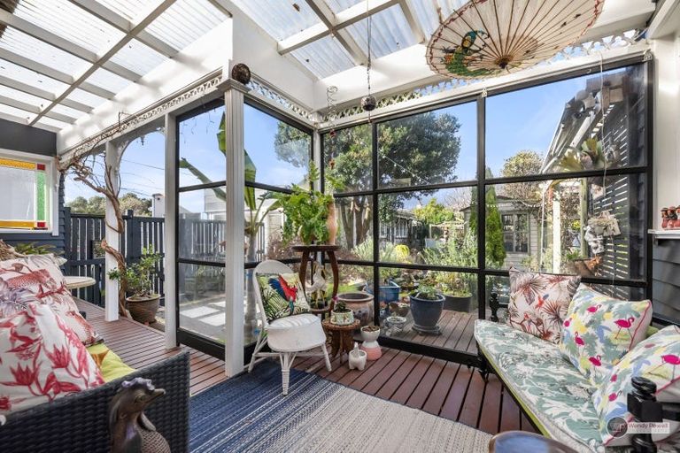 Photo of property in 12 Collins Street, Petone, Lower Hutt, 5012