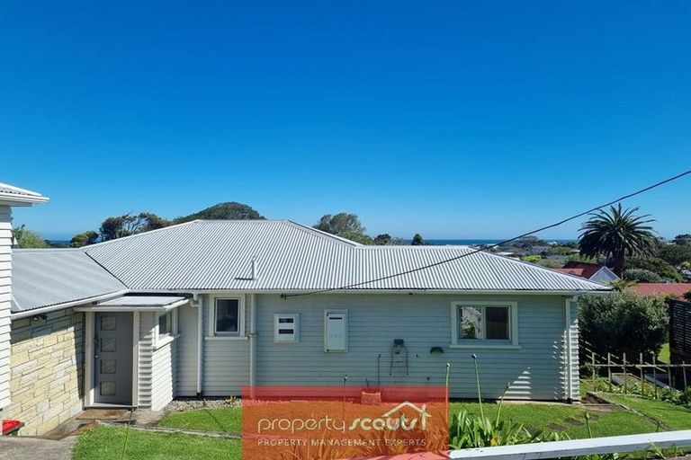 Photo of property in 8 Lismore Street, Strandon, New Plymouth, 4312