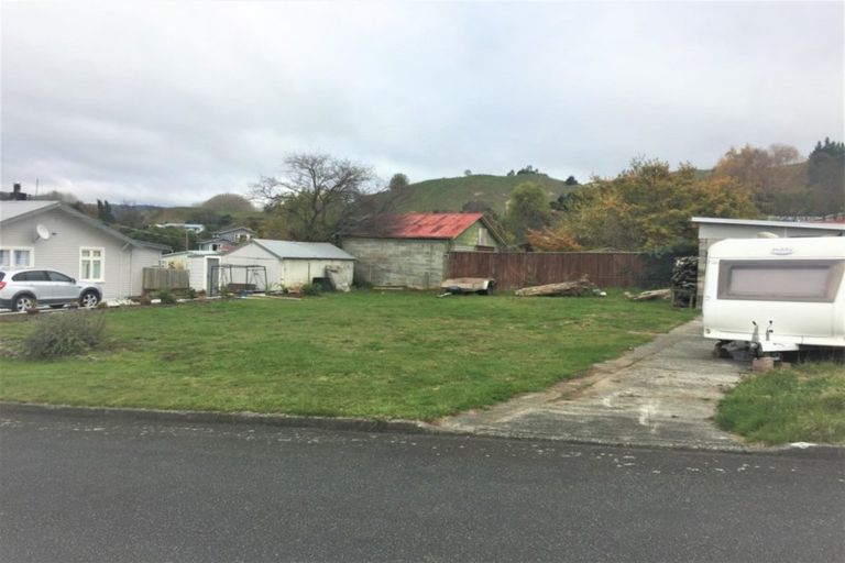 Photo of property in 1 Missel Street, Taihape, 4720