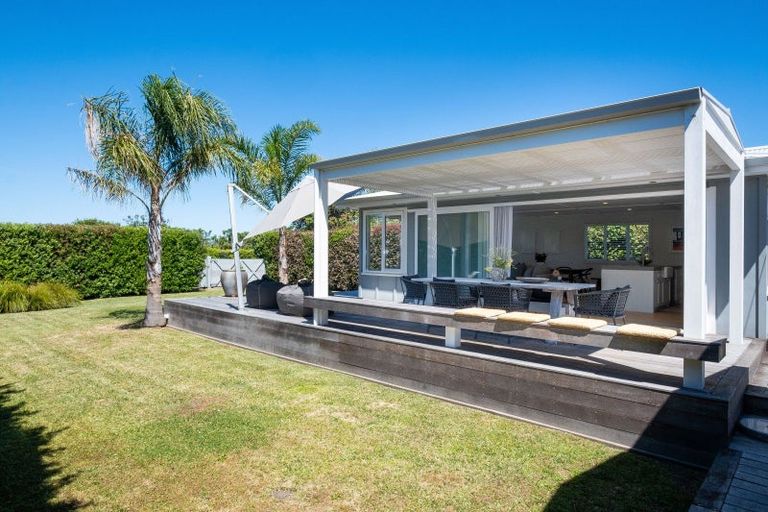 Photo of property in 19 Harper Road, Waimarama, 4294