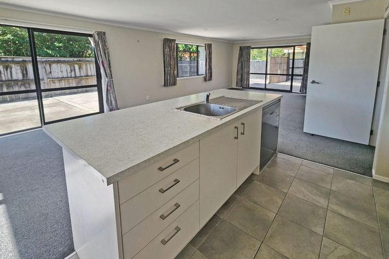 Photo of property in 9a George Street, Stokes Valley, Lower Hutt, 5019