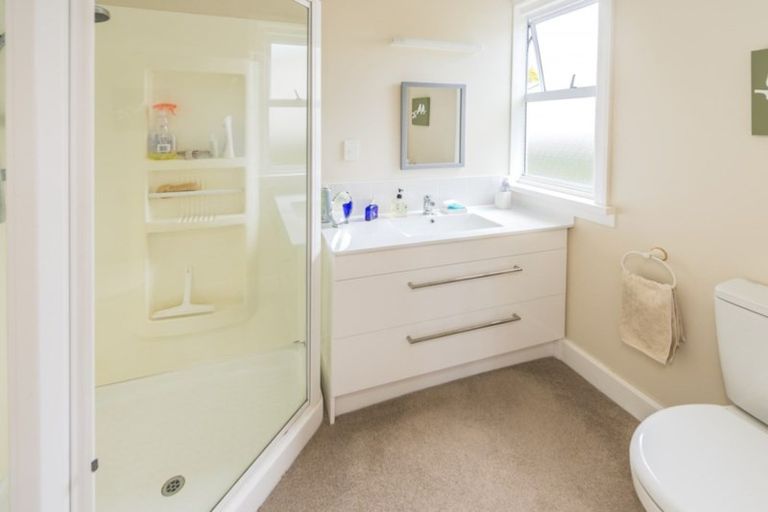 Photo of property in 39 Brassey Road, Saint Johns Hill, Whanganui, 4500