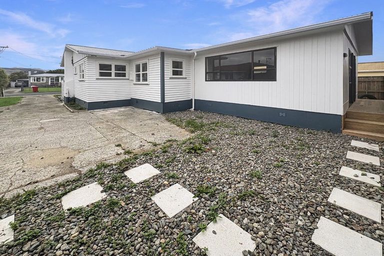 Photo of property in 21 Ferguson Street, Levin, 5510