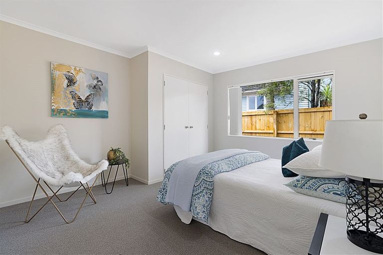 Photo of property in 14a Pooks Road, Ranui, Auckland, 0612