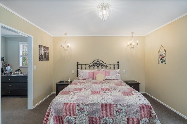 Photo of property in 5 Golf Road, Whitianga, 3591